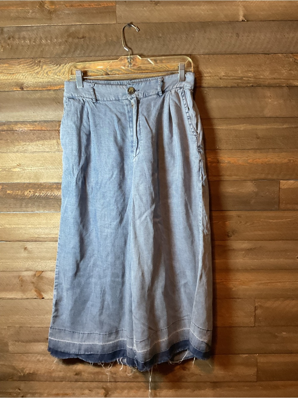 ee:some Blue Chambray Wide Leg Pants Raw Hem Women’s Size Medium